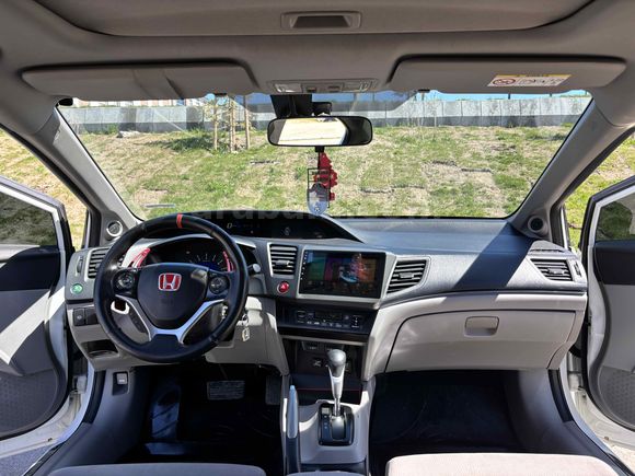 Sahibinden Honda Civic 1.6i VTEC Eco Elegance 2014 Model 