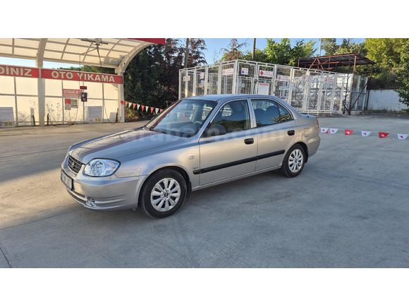 İkinci Sahibinden Klimalı Hyundai Accent 1.3 Admire