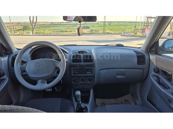 İkinci Sahibinden Klimalı Hyundai Accent 1.3 Admire