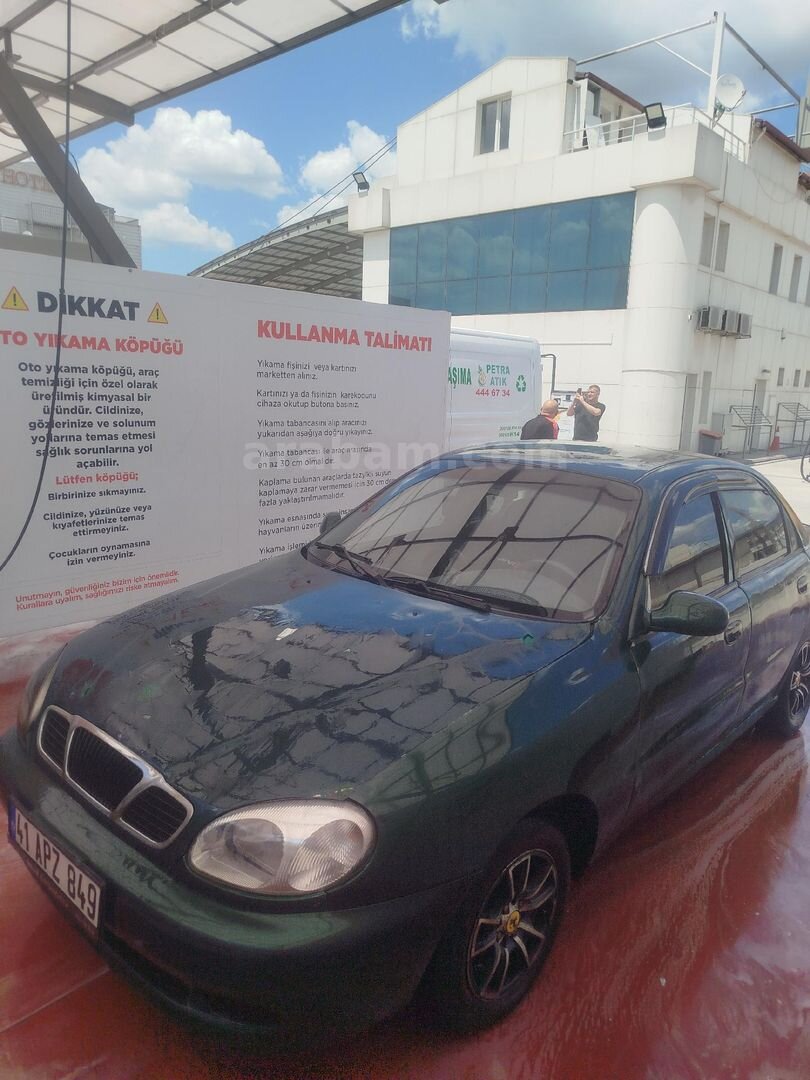 Sahibinden Daewoo Lanos 1.5 SE 1998 Model Kocaeli 33.336 km Yeşil 6