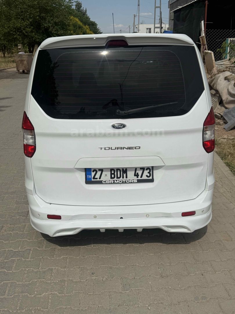Sahibinden Ford Tourneo Courier 1.5 TDCi Delux 2020 Model