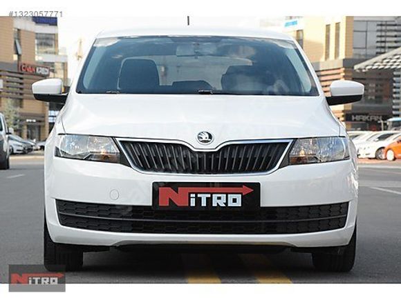 NİTRO MOTORS-109.000KM SKODA RAPİD 1.2 SPACEBACK AMBİTİON 2015
