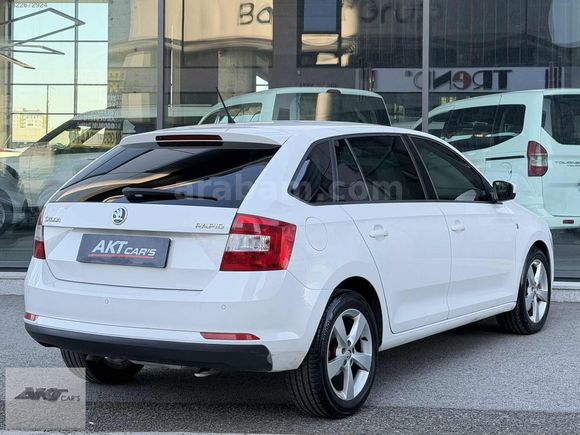 2014 MODEL 1.6TDİ SPECEBACK ELEGANCE HATASIZ BOYASIZ RAPİD