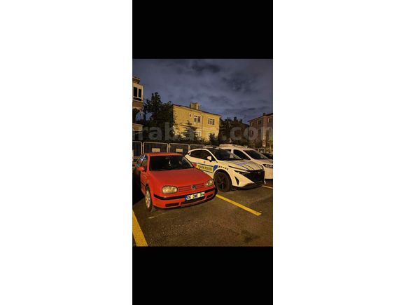 Sahibinden Volkswagen Golf 1.6 Trendline 2000 Model 