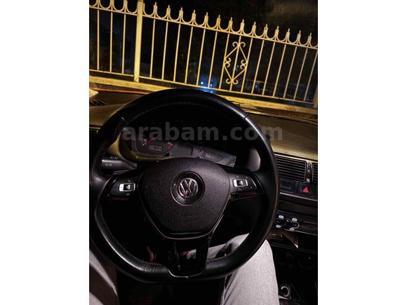 Sahibinden Volkswagen Golf 1.6 Trendline 2000 Model 