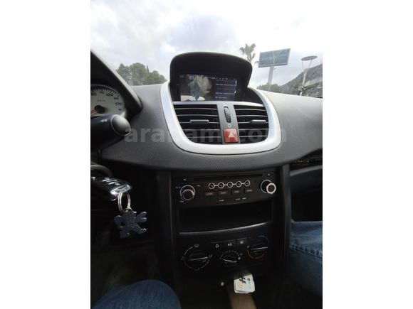 Sahibinden Peugeot 207 1.6 HDi Outdoor 2009 Model