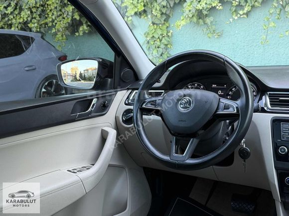 SKODA RAPİD 1.2 TSI CAM TAVAN