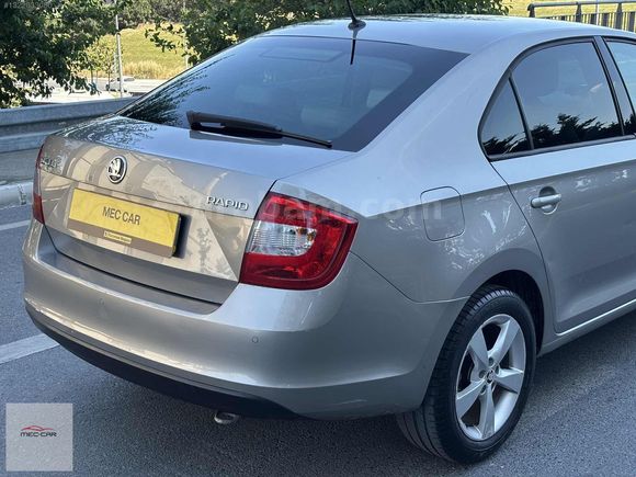 125 BİN KM OTOMATİK SKODA RAPİD STYLE