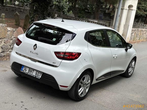 2018 MAKYAJLI HATASIZ AYARINDA RENAULT CLİO DÜŞÜK KM BAKIMLI