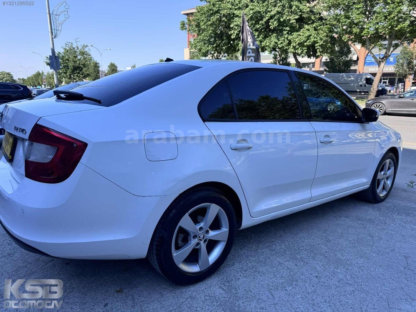Galeriden Skoda Rapid 1.4 TDI Style 2016 Model Sakarya 171.000 km Beyaz 6