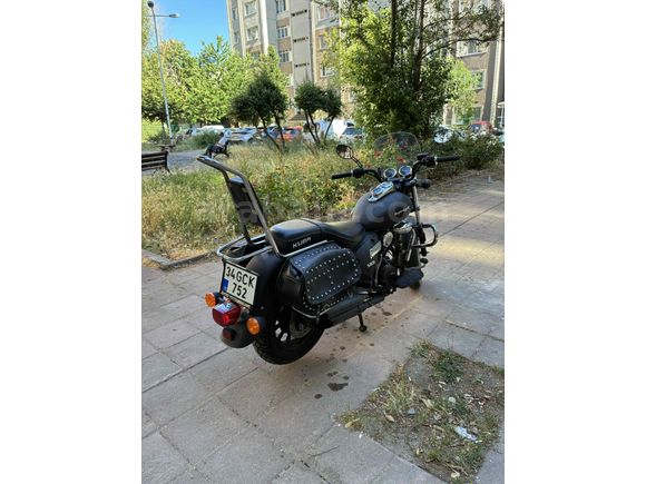 Az kullanılmış 900km