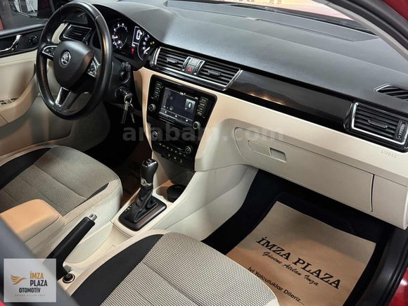 İMZA PLAZA'DAN 2015 SKODA RAPİD SPACEBACK 1.2TSI STYLE OTOMATİK
