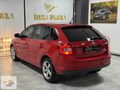 İMZA PLAZA'DAN 2015 SKODA RAPİD SPACEBACK 1.2TSI STYLE OTOMATİK