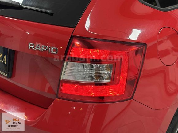 İMZA PLAZA'DAN 2015 SKODA RAPİD SPACEBACK 1.2TSI STYLE OTOMATİK