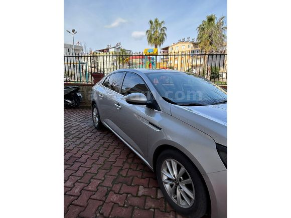 Sahibinden Renault Megane 1.5 dCi Touch 2018 Model