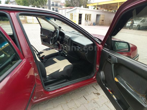 Sahibinden Opel Vectra 2.0 GLS 1993 Model