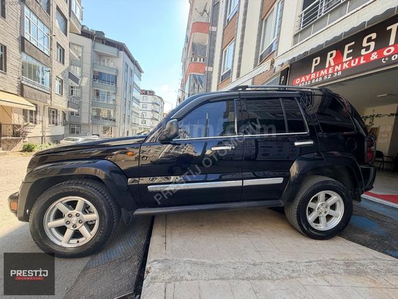 PRESTIJ OTOMOTIVDEN HATASIZ 4×4 JEEP LİMİTED