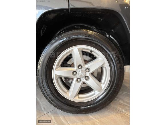 F.K KAHYAOĞULLARI 2 EL 2011 JEEP CHEROKEE 2.8 CRD LIMITED