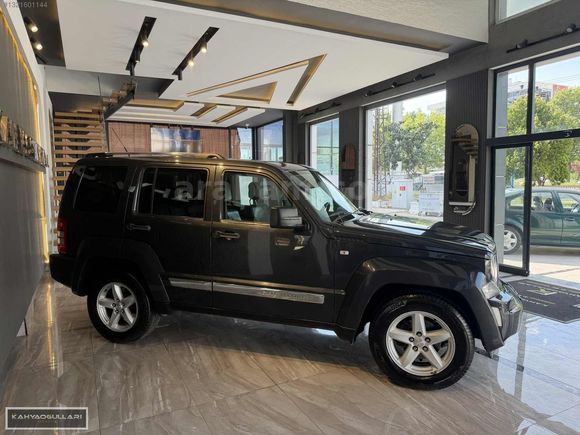 F.K KAHYAOĞULLARI 2 EL 2011 JEEP CHEROKEE 2.8 CRD LIMITED