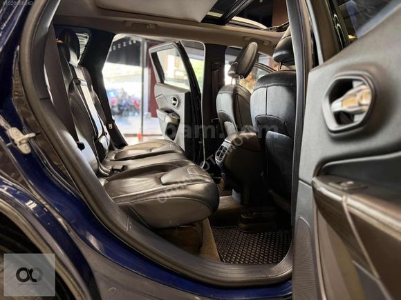 2015 ÇIKIŞ ÖZEL RENK JEEP CHEROKEE AİLE ARACI