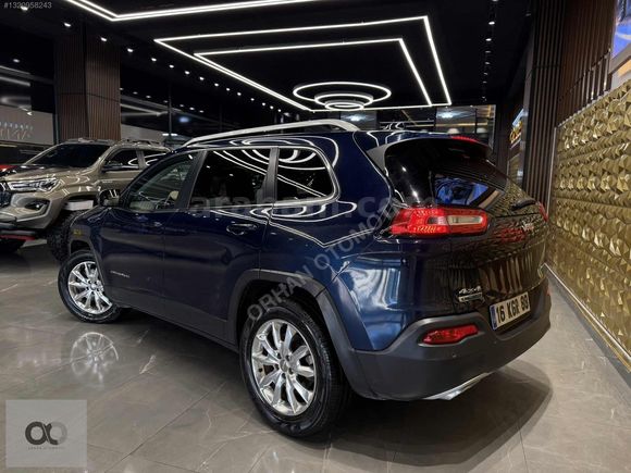 2015 ÇIKIŞ ÖZEL RENK JEEP CHEROKEE AİLE ARACI