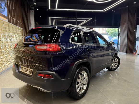 2015 ÇIKIŞ ÖZEL RENK JEEP CHEROKEE AİLE ARACI