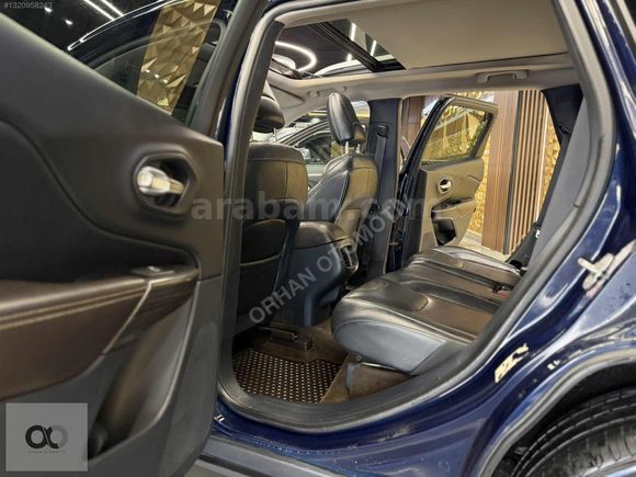 2015 ÇIKIŞ ÖZEL RENK JEEP CHEROKEE AİLE ARACI