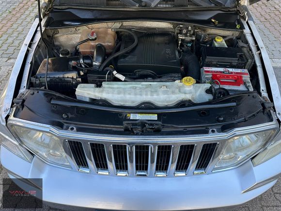 HATASIZ_BOYASIZ//2010 MODEL/SUNROOFLU/BAKIMLI/Cherokee