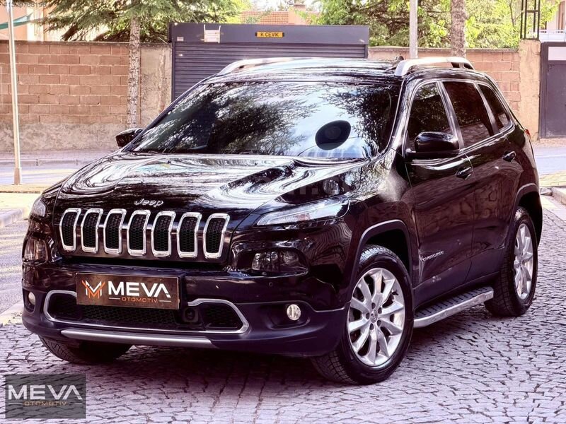 Galeriden Jeep Cherokee 2.0 TD Limited 2015 Model Konya 260.000 km Siyah