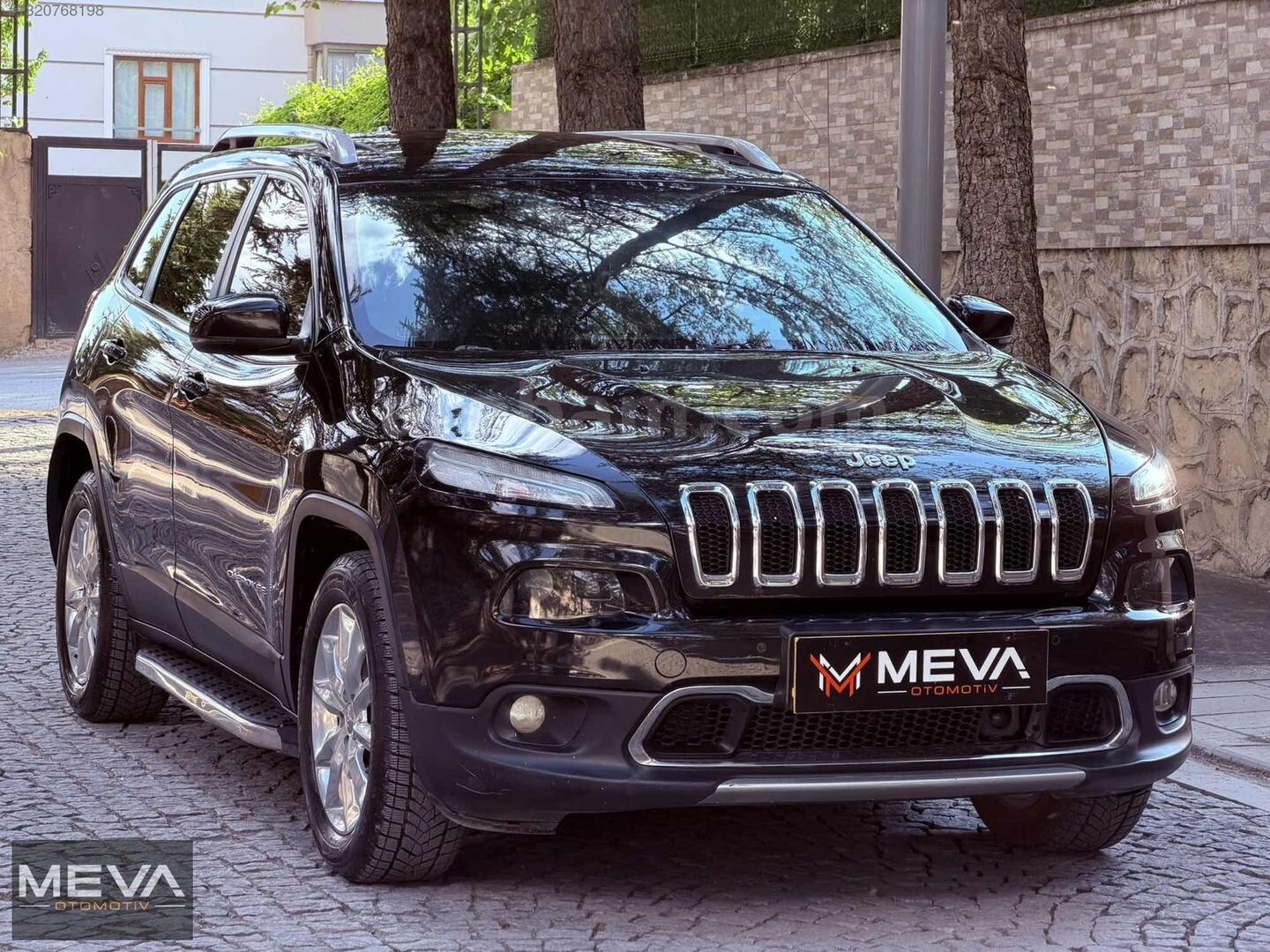 Galeriden Jeep Cherokee 2.0 TD Limited 2015 Model Konya 260.000 km Siyah 6