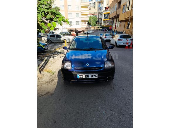 Sahibinden Renault Clio 1.6 RTE 2000 Model  313.500 km Mavi
