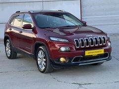 SAFKARDAN DÜŞÜK KM ÇOK BAKIMLI 4x4 CHEROOKE