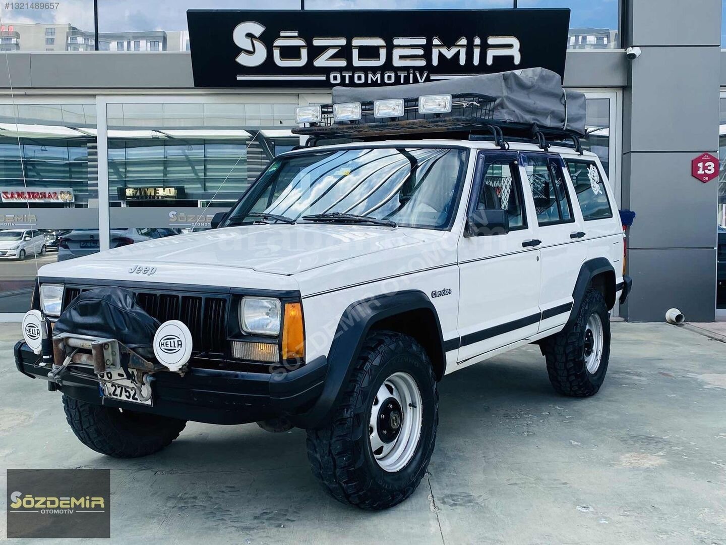 Galeriden Jeep Cherokee 2.5 1996 Model Ankara 260.000 km Beyaz 7
