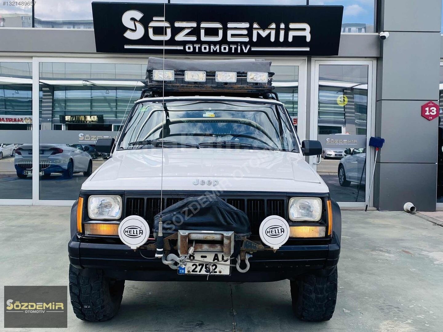 Galeriden Jeep Cherokee 2.5 1996 Model Ankara 260.000 km Beyaz 6