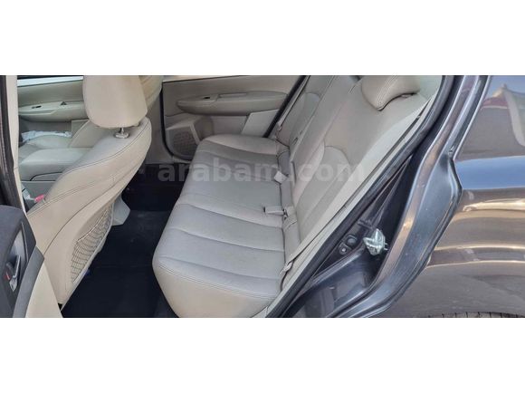Sahibinden Subaru Legacy 2.0 Elegance 2011 Model 