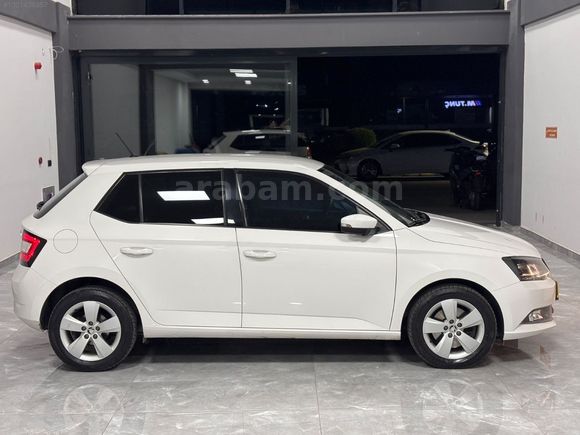 HATASIZ BOYASIZ OTOMATİK FABİA 86BİN KM
