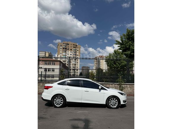 Sahibinden Ford Focus 1.5 TDCi Titanium 2015 Model 