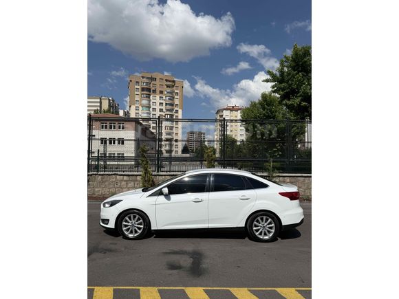 Sahibinden Ford Focus 1.5 TDCi Titanium 2015 Model 