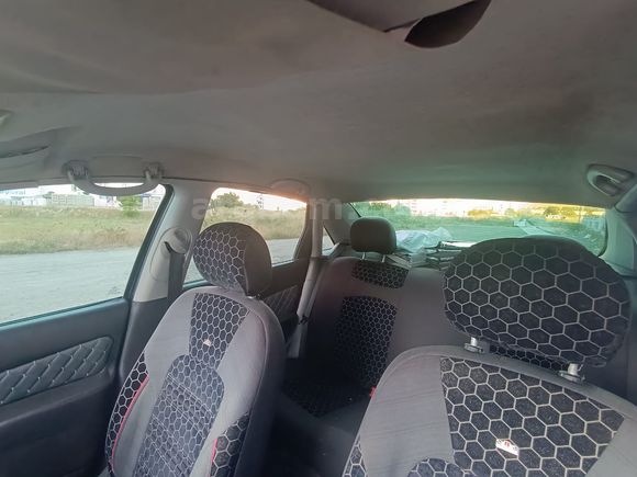 Sahibinden Ford Focus 1.6 Ambiente 2001 Model 