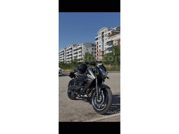 Pulsar 200 NS 
