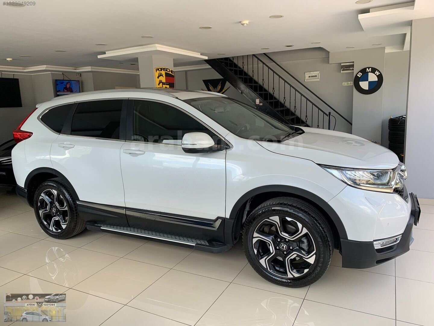 Galeriden Honda CR-V 1.5 VTEC Executive 2019 Model Bursa 93.750 km Beyaz 3