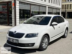 K.krtna12aytkst EMSALSİZ DÜŞÜK KM OTOMATİK OCTAVIA