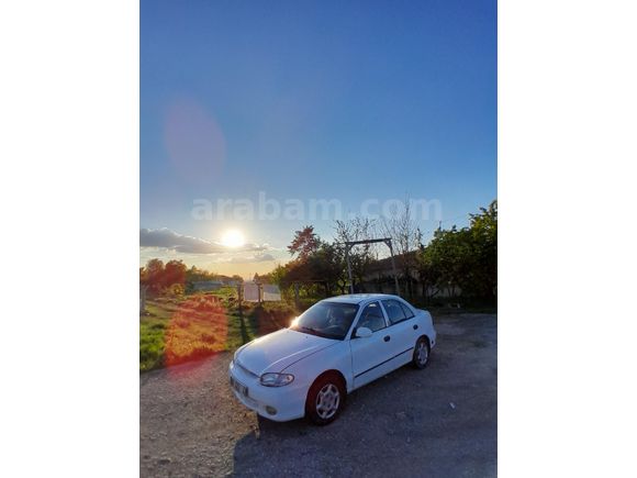 Sahibinden Hyundai Accent 1.5 GLS 2000 Model