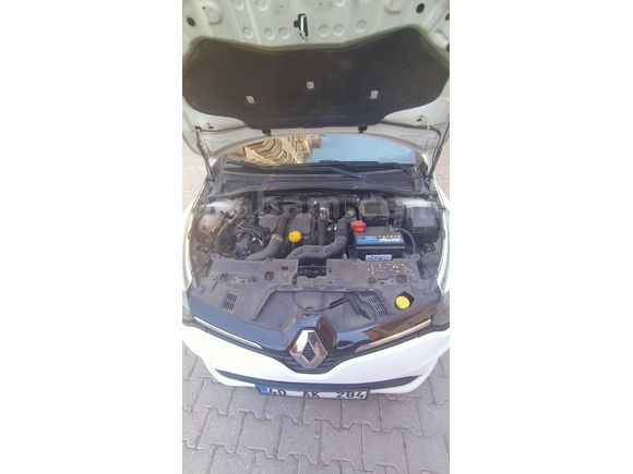 Sahibinden öğretmenden Renault Clio 1.5 dCi Joy 2017 Beyaz