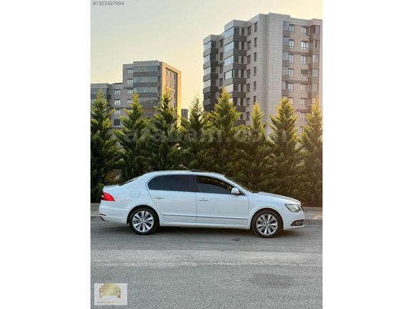 LÜX GARAGEDEN SÜPERB