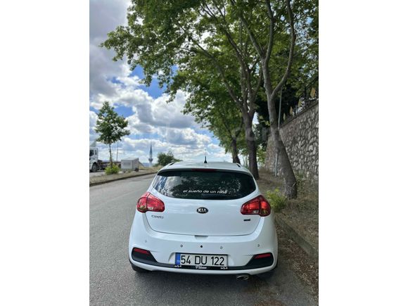 Sahibinden Kia Ceed 1.6 CRDi Concept 2012 Model 