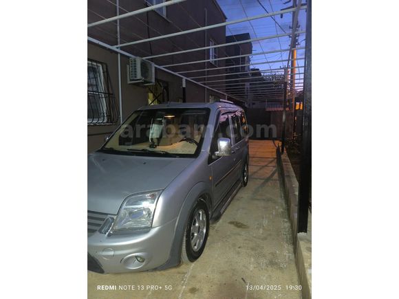 Sahibinden Ford Tourneo Connect 1.8 TDCI GLX 2009 Model