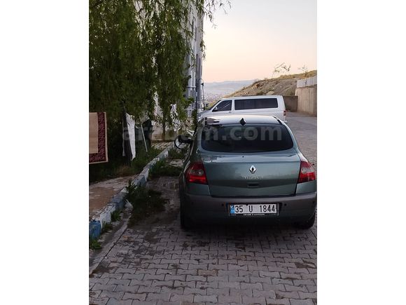Sahibinden Renault Megane 1.6 Dynamique 2005 Model 
