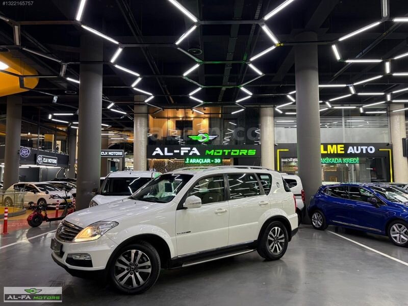 Galeriden KGM SsangYong Rexton 2.0 e-XDI W 4x2 Modes 2013 Model İstanbul 273.195 km Beyaz