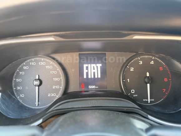 2025 EGEA CROS OTOMATİK 5 BİN KM'DE